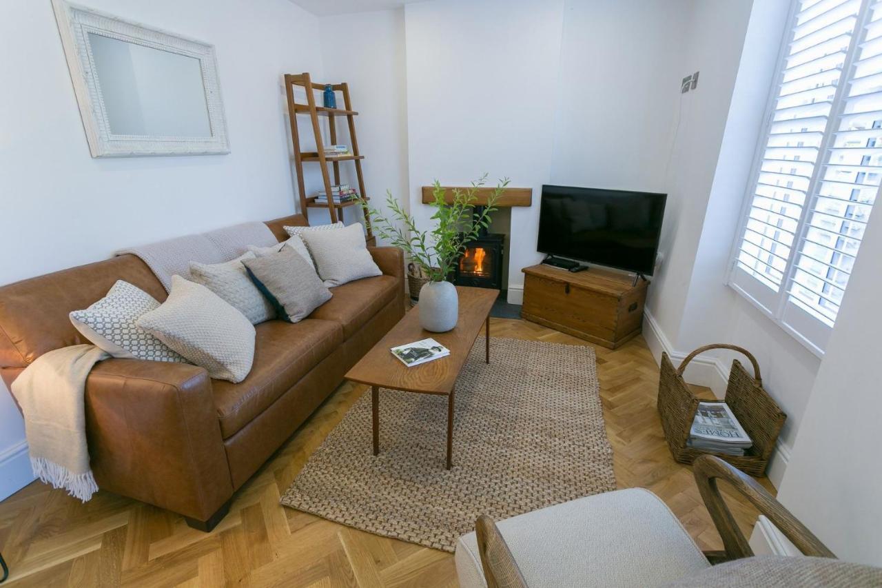 Shell Cottage Menai Bridge Luaran gambar