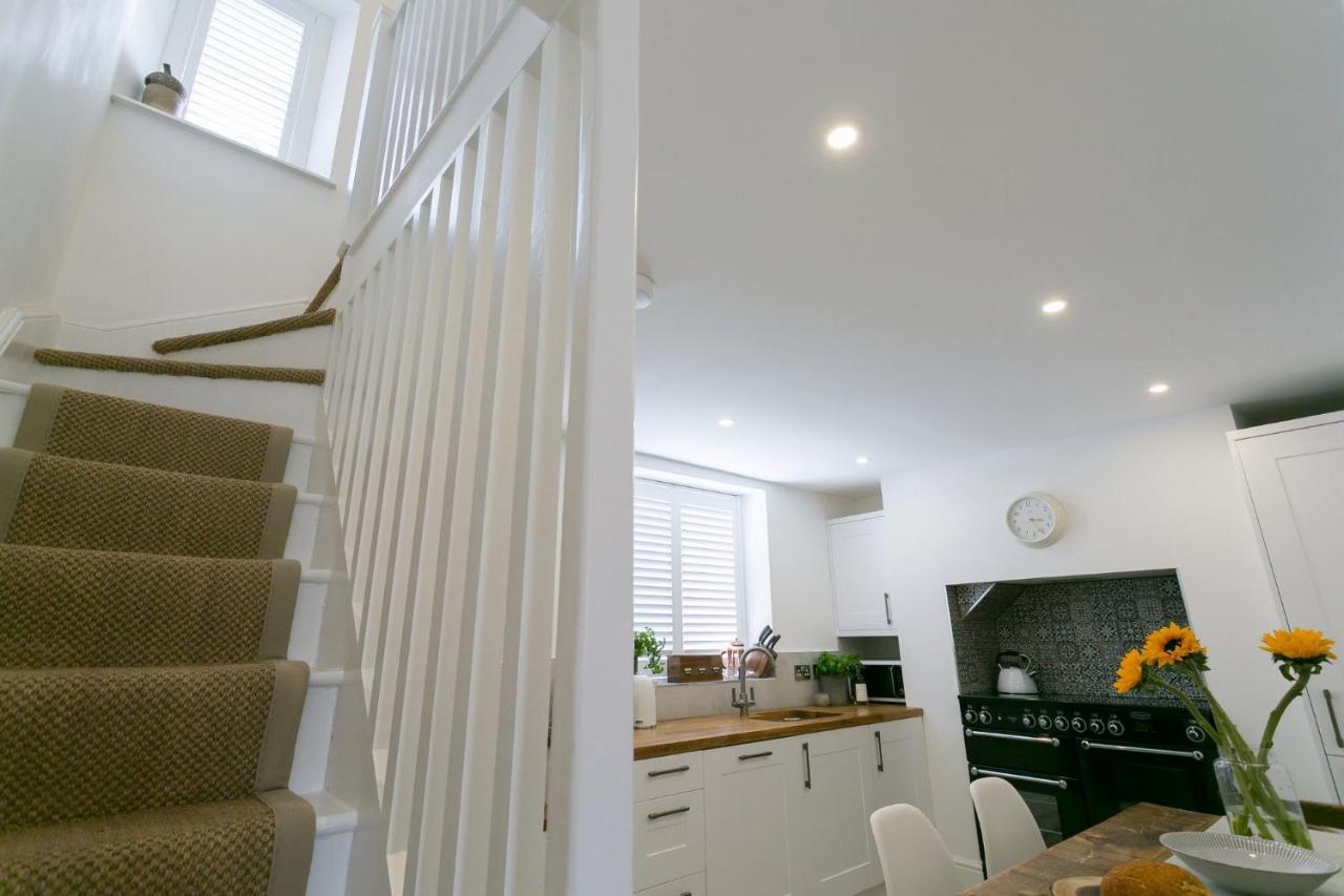 Shell Cottage Menai Bridge Luaran gambar